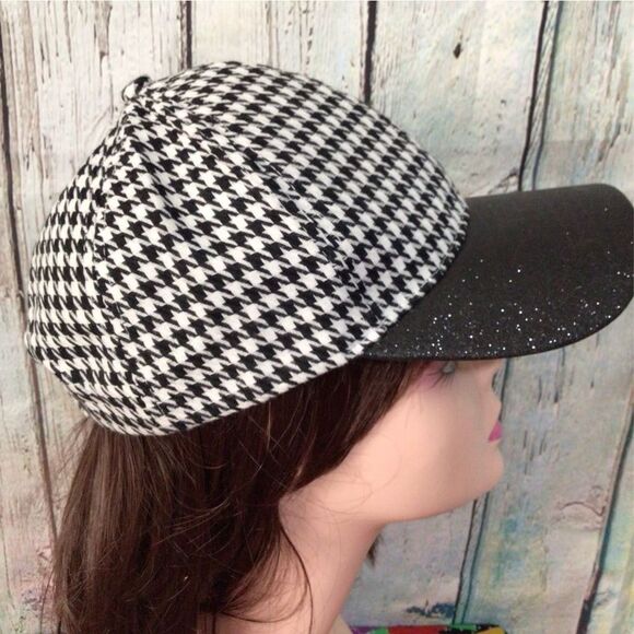 NWT Houndstooth Pattern Cap Ball Cap Hat Adjustable Back 💕❤️ - Picture 7 of 10